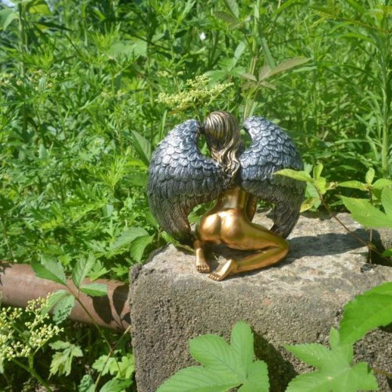 Künstlerischer Engel Ornament aus Harz