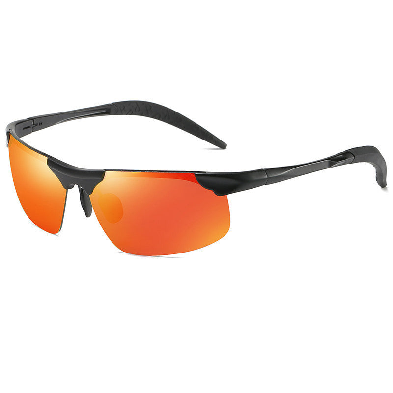 Selbsttönende Sonnenbrille mit blendfreien polarisierten Gläsern